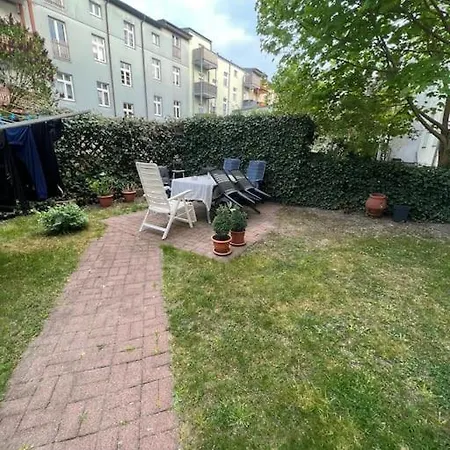 Schoene Helle Dg In Der Altstadt Schwerin (Mecklenburg-Vorpommern)