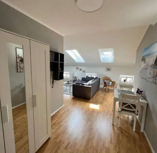 Schoene Helle Dg In Der Altstadt